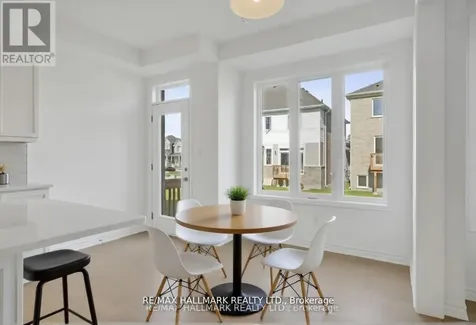 634 Newlove Street Innisfil ON L9S 0S2