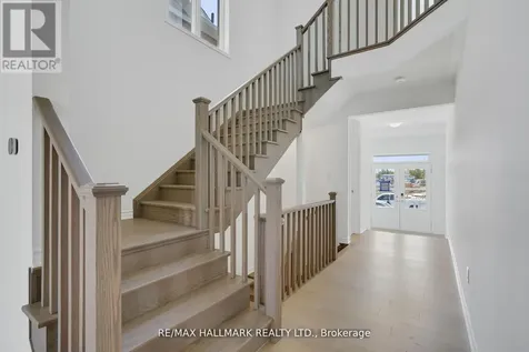 634 Newlove Street Innisfil ON L9S 0S2