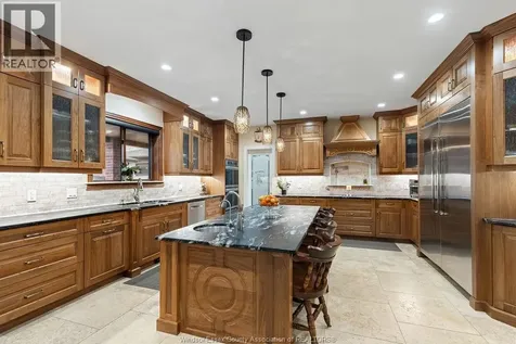 3740 Donato Drive Lasalle ON N9H 0L5