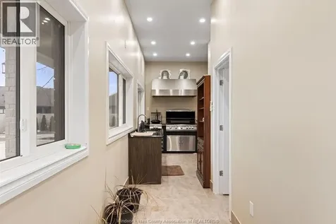 3740 Donato Drive Lasalle ON N9H 0L5