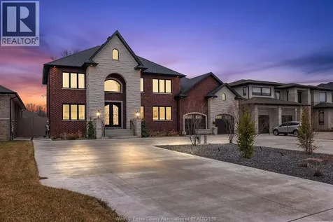 3740 Donato Drive Lasalle ON N9H 0L5