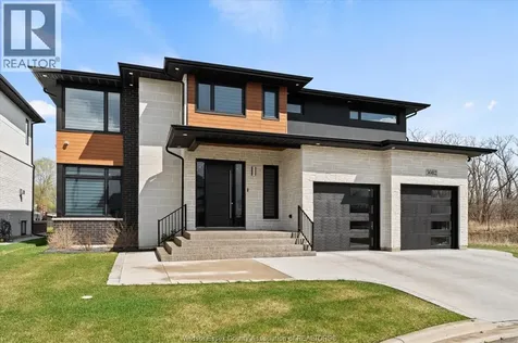 3082 Betts Avenue Windsor ON N9B 3L5