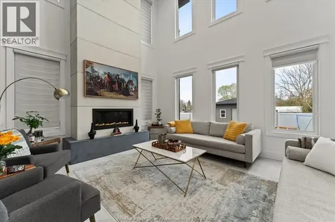 3082 Betts Avenue Windsor ON N9B 3L5