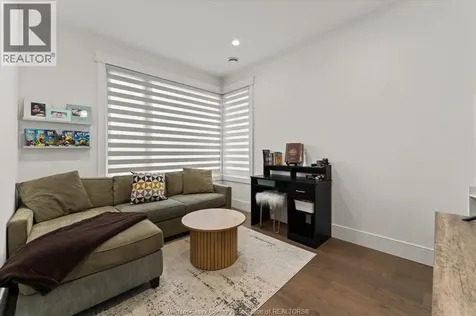 3082 Betts Avenue Windsor ON N9B 3L5