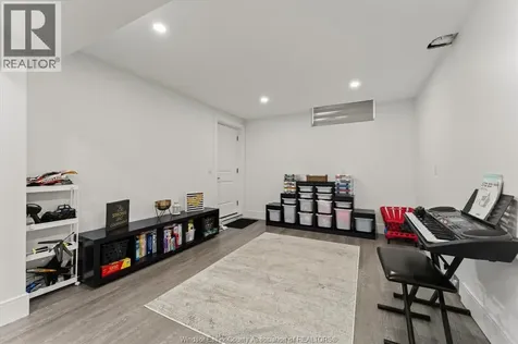 3082 Betts Avenue Windsor ON N9B 3L5