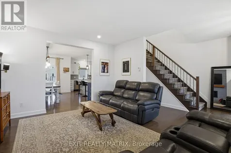 129 Lyon Street Russell ON K0A 1W0