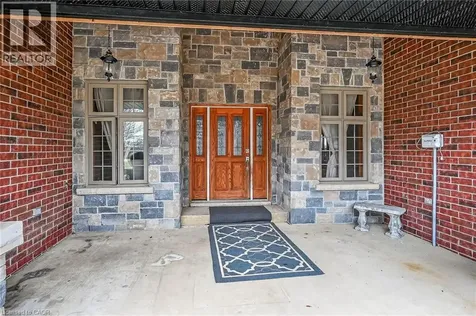 393 Old Onondaga Road East Brantford ON N3T 5L4