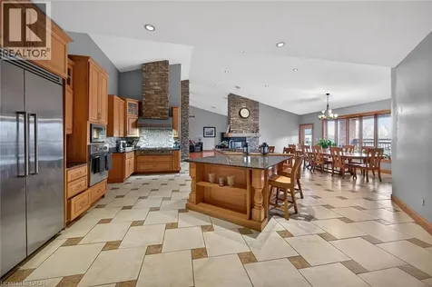 393 Old Onondaga Road East Brantford ON N3T 5L4