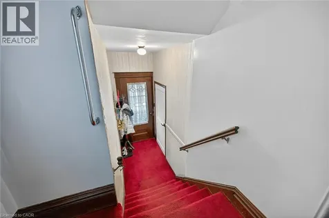 96 Barnesdale Boulevard South Hamilton ON L8M 2V6