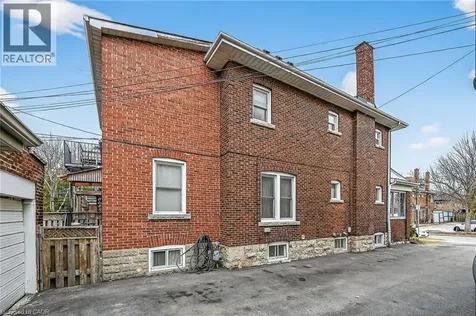 96 Barnesdale Boulevard South Hamilton ON L8M 2V6
