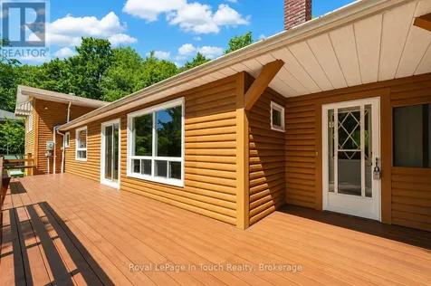 23 Duquette Court Tiny ON L9M 0H3