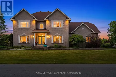 5440 Wadell Court Ottawa ON K4M 1L3