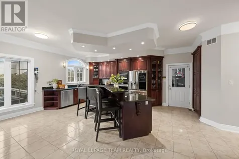 5440 Wadell Court Ottawa ON K4M 1L3
