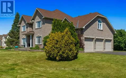 5440 Wadell Court Ottawa ON K4M 1L3