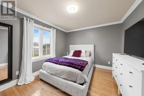 5440 Wadell Court Ottawa ON K4M 1L3
