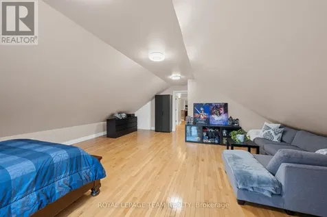 5440 Wadell Court Ottawa ON K4M 1L3