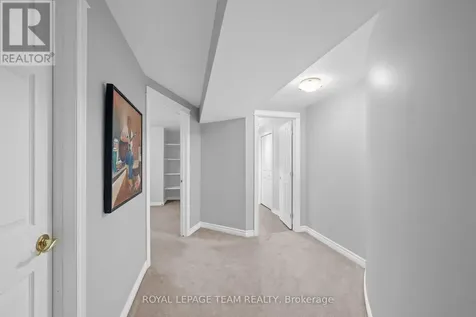 5440 Wadell Court Ottawa ON K4M 1L3