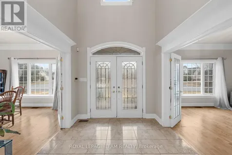 5440 Wadell Court Ottawa ON K4M 1L3