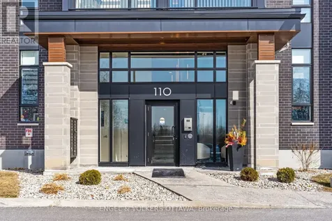 110 Cortile Private Ottawa ON K1V 2S8