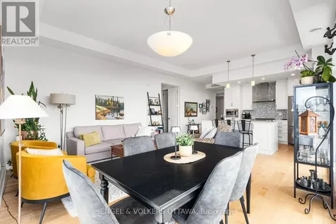 110 Cortile Private Ottawa ON K1V 2S8