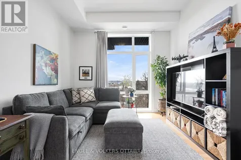 110 Cortile Private Ottawa ON K1V 2S8