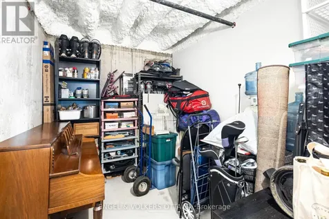 110 Cortile Private Ottawa ON K1V 2S8