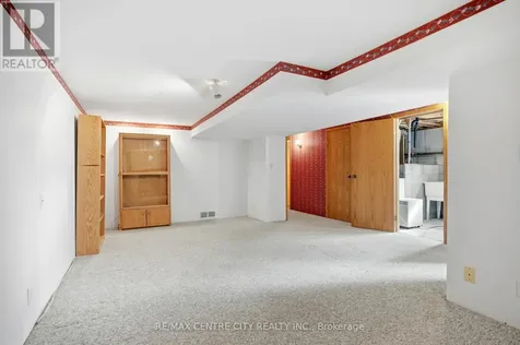 72 Elmwood Avenue Central Elgin ON N5R 4Z7