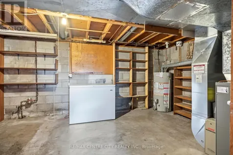 72 Elmwood Avenue Central Elgin ON N5R 4Z7