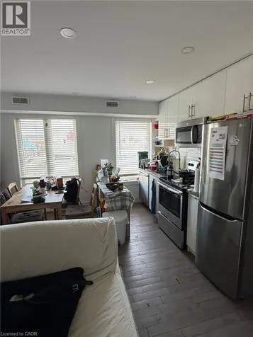 1415 Gerrard Street East Toronto ON M4L 1Z5