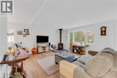 157 Maple Crescent Hamilton ON N0B 2H0