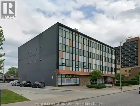 1368 Ouellette Avenue Windsor ON N8X 1J8