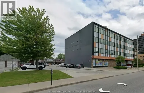 1368 Ouellette Avenue Windsor ON N8X 1J8