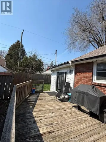 1067 St. Louis Windsor ON N8S 2K9