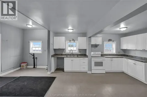 25200 Jacob Road Chatham-kent ON N0P 1S0