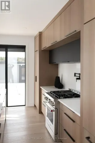 102 Silver Maple Circle Thames Centre ON N0M 2P0