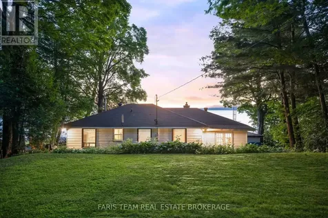 1697 Champlain Road Tiny ON L9M 0E3