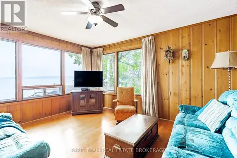 1697 Champlain Road Tiny ON L9M 0E3
