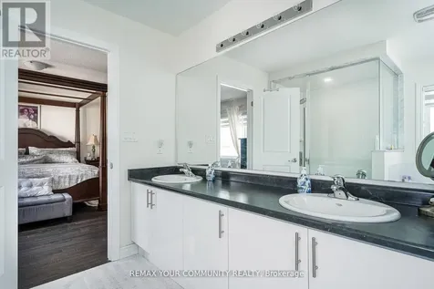 153 Terry Fox Drive Barrie ON L9S 2Z8