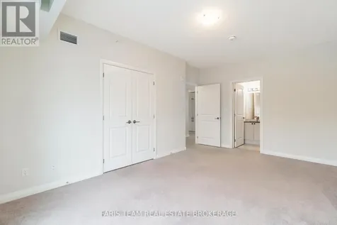 20 Koda Street Barrie ON L9J 0J7