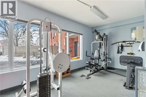 9 Bonheur Court Brantford ON N3P 1Z5