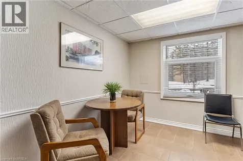 9 Bonheur Court Brantford ON N3P 1Z5