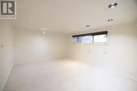 25 Bannisdale Way Carlisle ON L0R 1H2