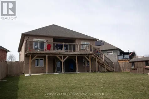 29 Hedges Court St. Thomas ON N5R 6G4