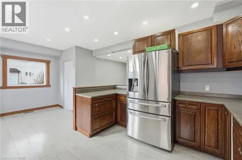 570 Cannon Street East Hamilton ON L8L 2G4