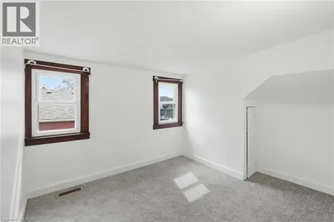 570 Cannon Street East Hamilton ON L8L 2G4