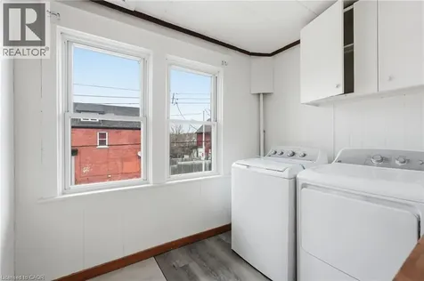 570 Cannon Street East Hamilton ON L8L 2G4