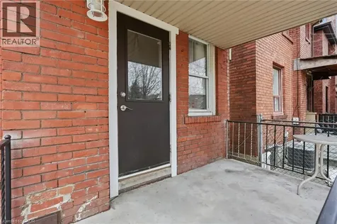 570 Cannon Street East Hamilton ON L8L 2G4