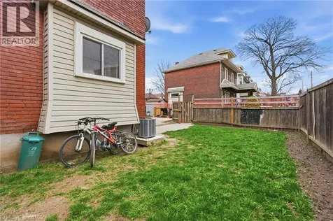 570 Cannon Street East Hamilton ON L8L 2G4