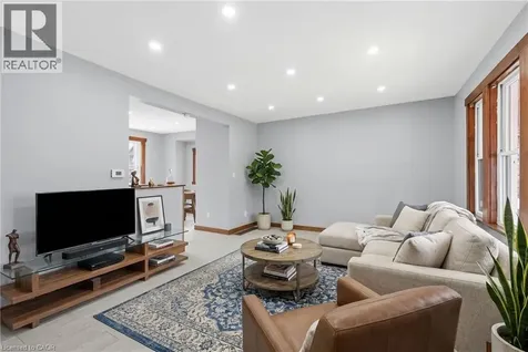 570 Cannon Street East Hamilton ON L8L 2G4