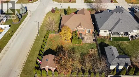 1381 Emma Street Lakeshore ON N0R 1A0